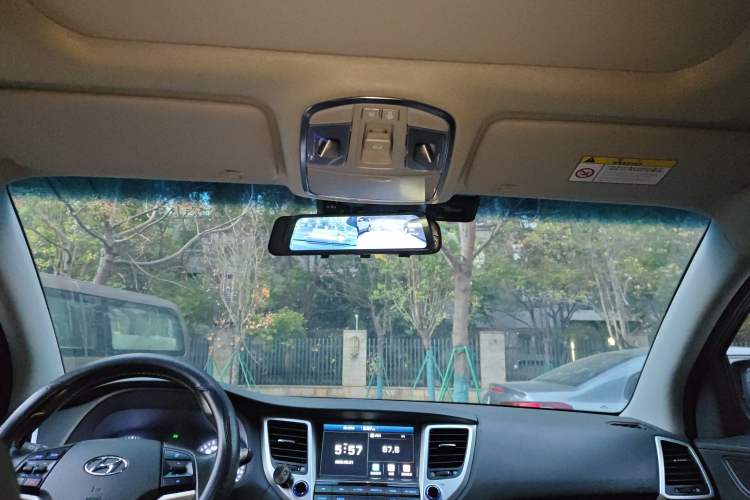 Used Hyundai Tucson 2015 1.6T Dual-Clutch Two-Wheel-Drive Smart Model