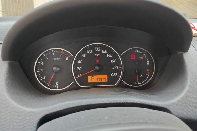 Used Suzuki Swift 2014 1.5L Automatic Fashion Edition
