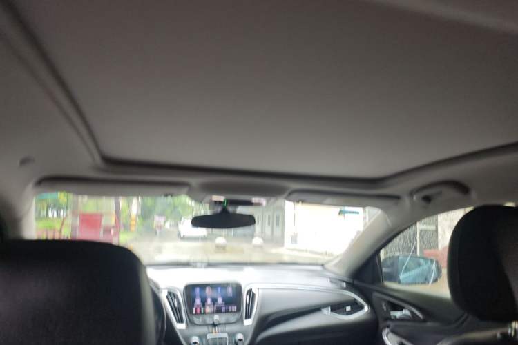 Used Chevrolet Malibu XL 2019 535T CVT Active Version Headliner