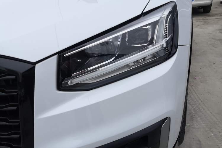 Used Audi Q2L 2021 35 TFSI Fashion Dynamic Model
