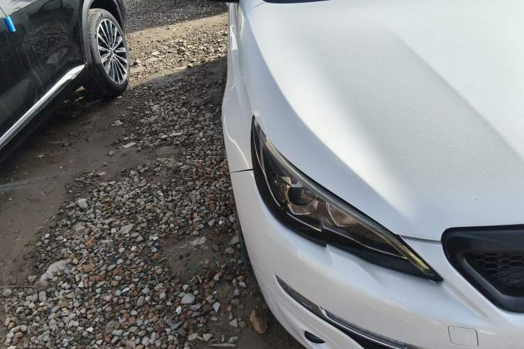 Used Peugeot 308S 2015 1.2T Automatic Jingchi Edition Right Front Headlight