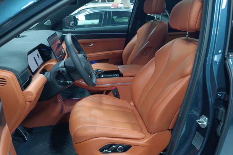 Used Hima AITO M7 2024 1.5T Intelligent Driving 4WD Pro Edition 5 Seats
