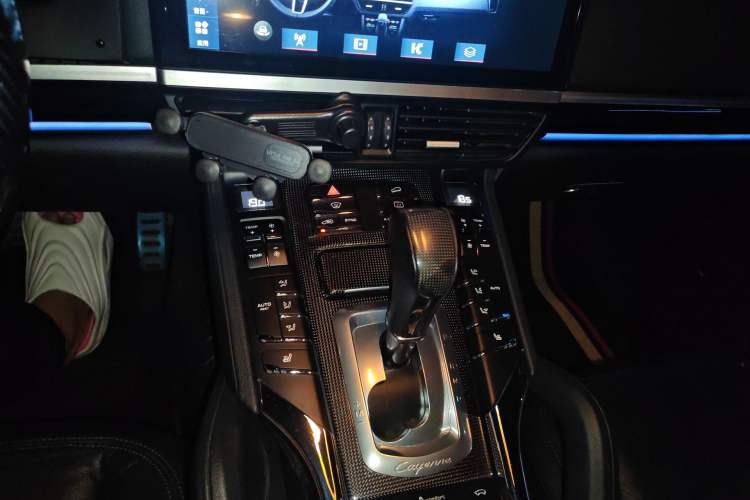 Used Porsche Cayenne 2011 Cayenne 3.0T Gear Lever