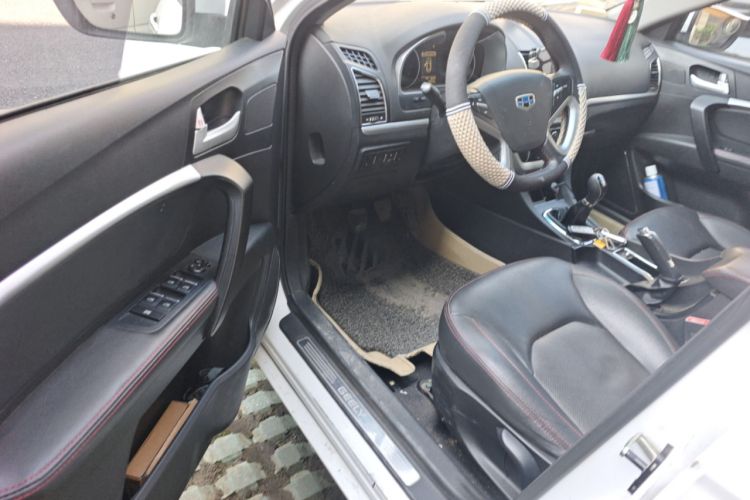 Used Geely Auto Emgrand 2015 Sedan 1.5L Manual - Top Trim Level