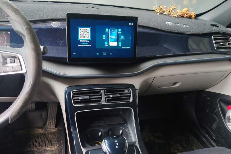 Used BYD Qin PLUS 2021 DM-i 55KM Flagship Model Audio And AC Panel