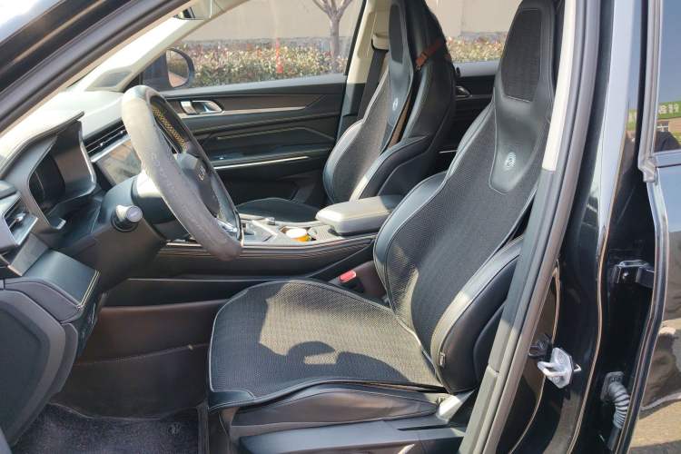 Used Lynk & Co 01 2023 2.0TD Two-Wheel Drive Pro Trim