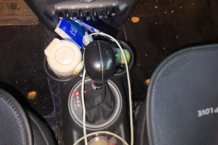 Used MINI 2012 1.6L COOPER Baker Street Gear Lever