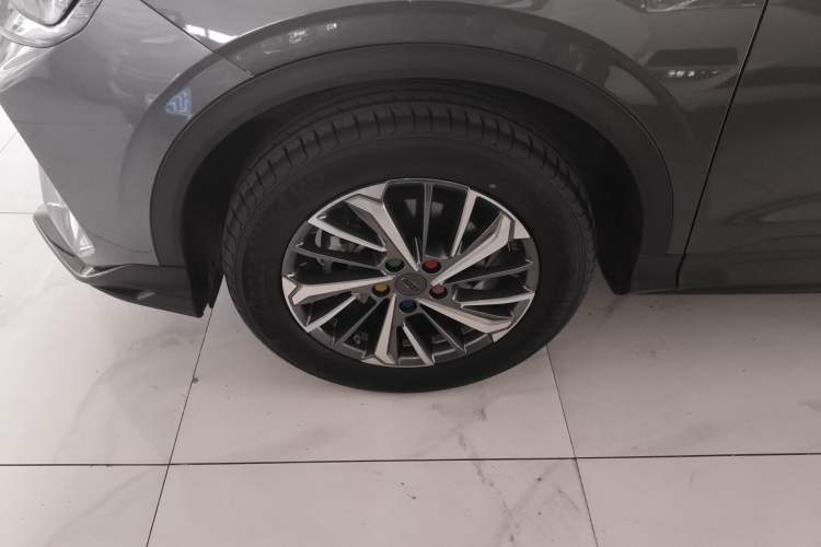 Used Geely Auto Coolray 2021 1.4T DCT Platinum Edition Left Front Wheel Hub