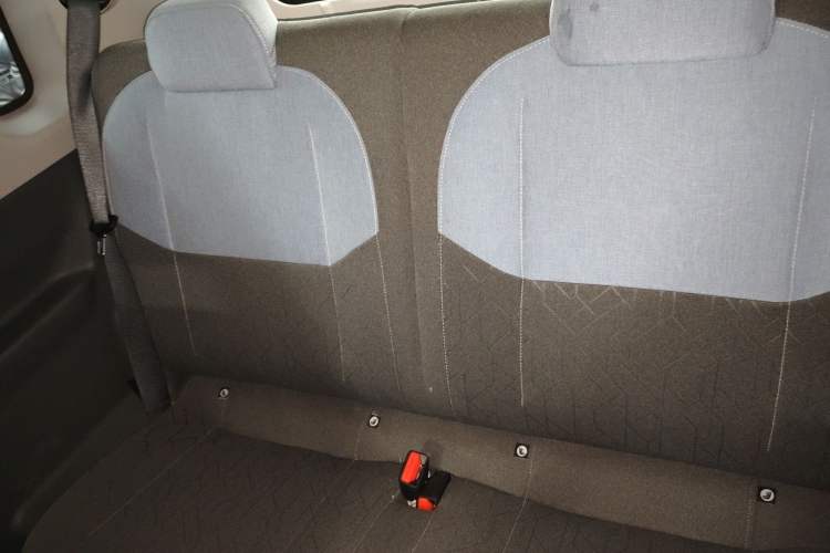 Used Geely Galaxy Panda 2024 Panda Mini 200km Endurance Bear Left Rear Seat