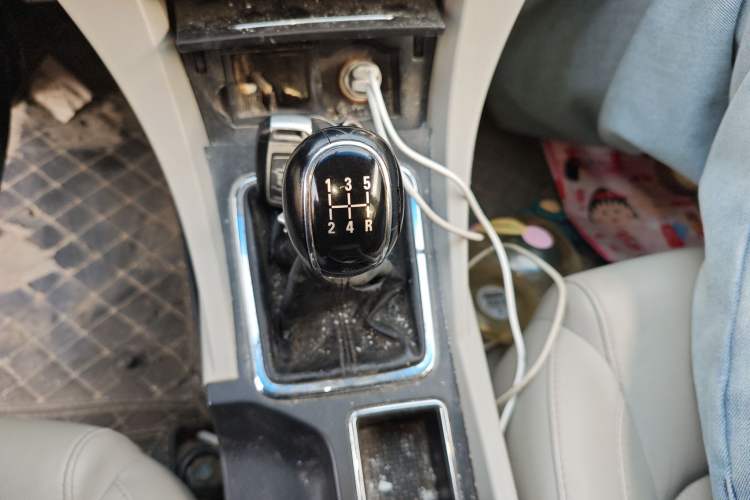 Used Geely Auto Emgrand 2016 Sedan 1.5L Manual Luxury Model