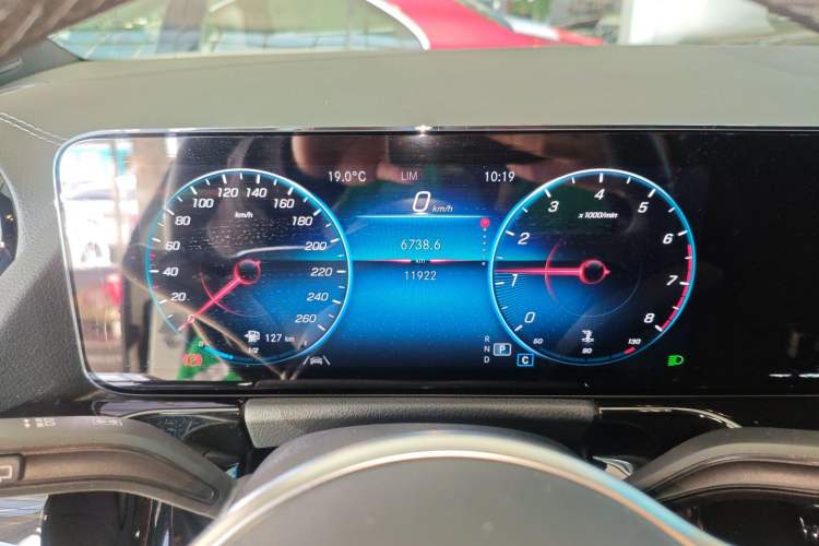 Used Mercedes-Benz GLA 2022 Facelifted GLA 200