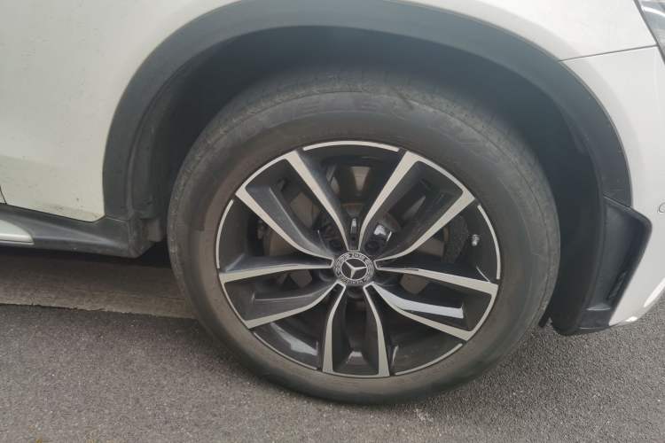 Used Mercedes-Benz GLC 2021 GLC 300 L 4MATIC Dynamic Model