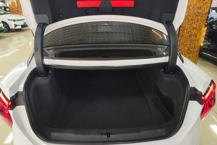 Used Hongqi EH7 2024 690 Pro