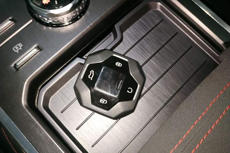 Used JETOUR Traveler 2023 1.5T Two-Wheel Drive Discovery PRO