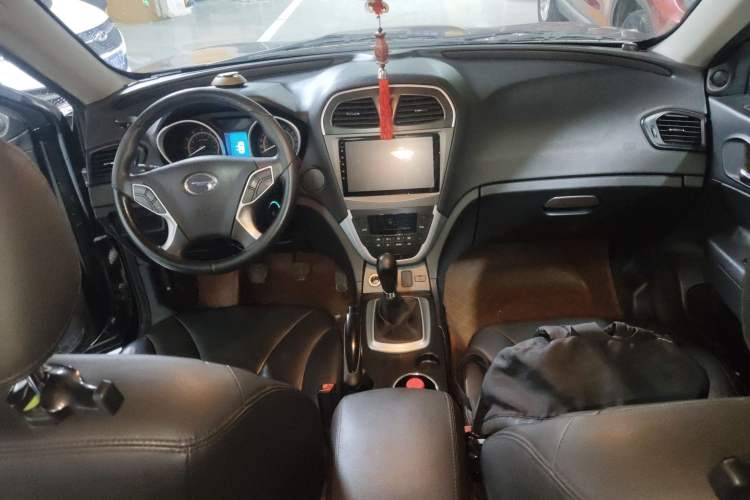 Used GAC Trumpchi GS5 2012 2.0L Manual Two-Wheel-Drive Anniversary Limited Edition