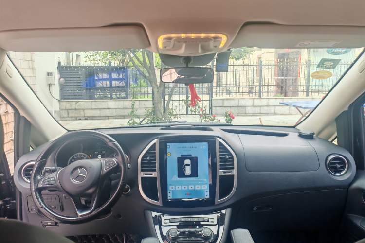 Used Mercedes-Benz Vito 2018 2.0T Business Version China V Emission Standard Headliner