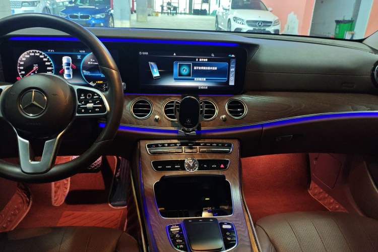 Used Mercedes-Benz E-Class 2019 E 300 L Luxury Model
