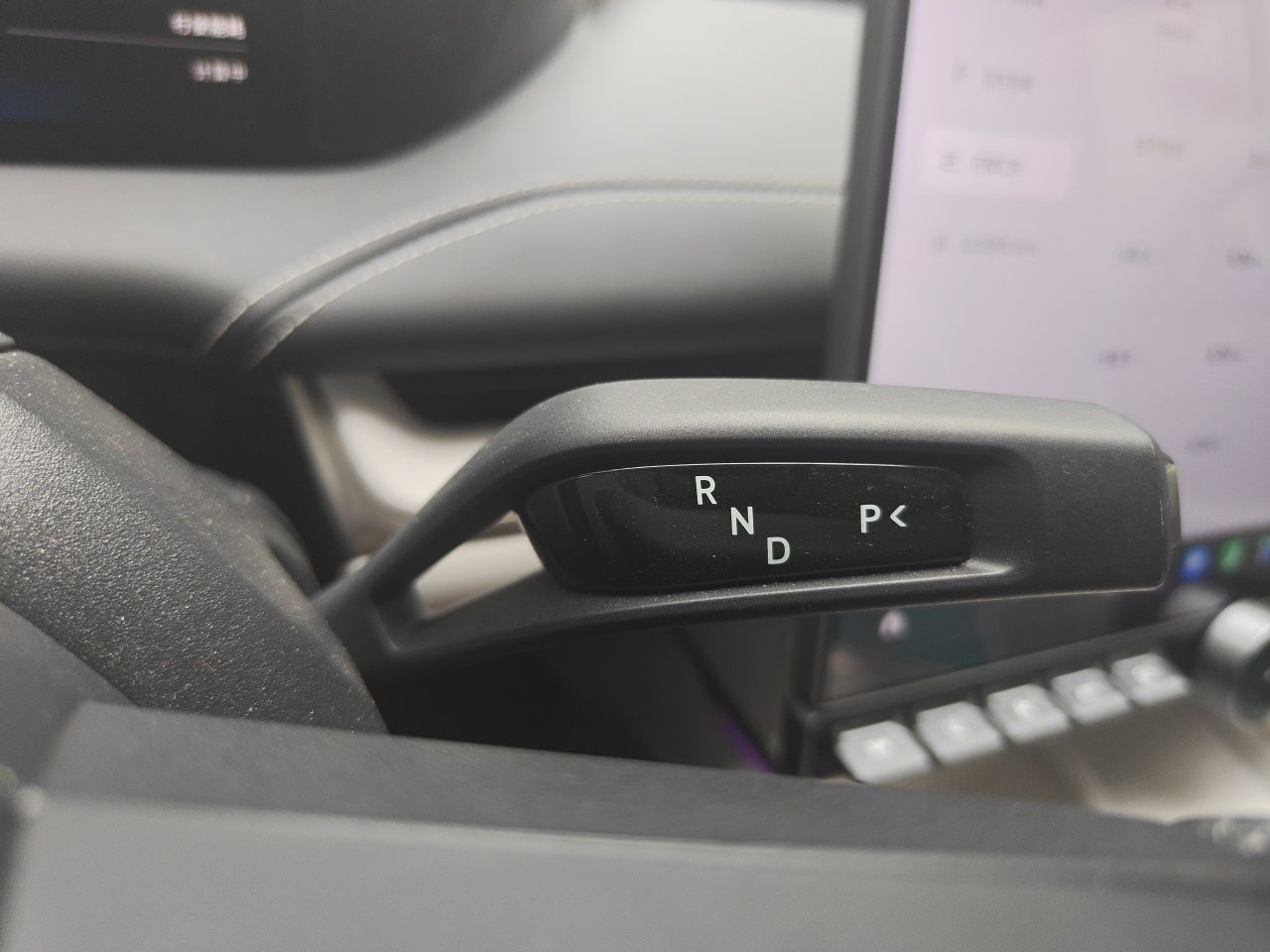 Xiaomi Auto SU7 2024 Rear-Drive Ultra-Long Range Advanced Pro-Level Intelligent Driving Version — снимка 14
