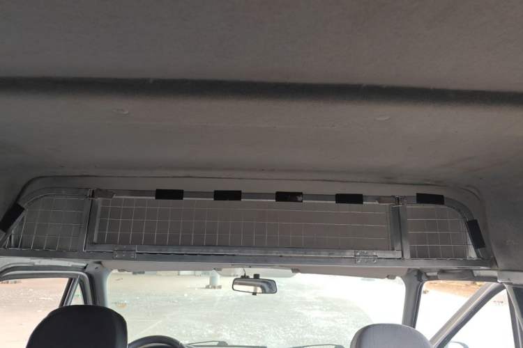 Used JMC Transit 2021 2.8T Space King Standard Version Long Wheelbase Mid-Height Roof Rear Single Tire – Step 6-Seater Diesel China VI Emission Standard JX493