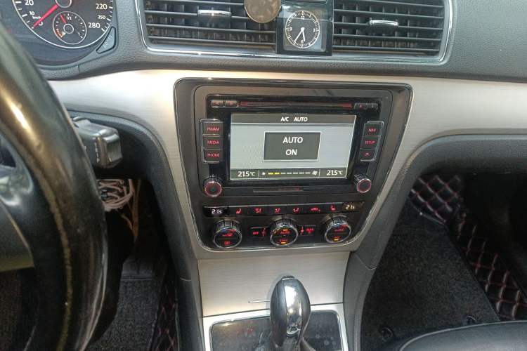 Used Volkswagen Passat 2014 1.8TSI DSG Prestige Edition
