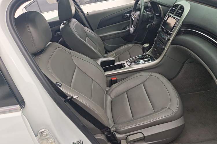 Used Chevrolet Malibu 2014 2.0L Automatic Luxury Edition
