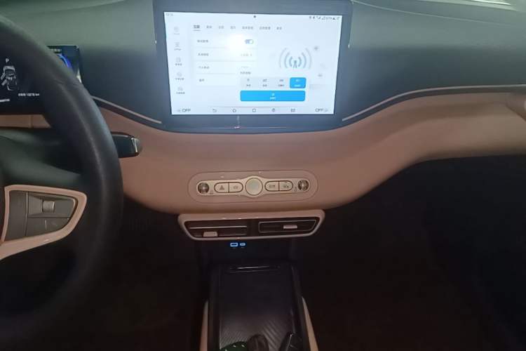 Used BYD Seagull 2025 Intelligent Driving Version 305 km Dynamic Edition Audio And AC Panel