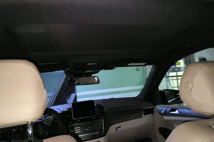 Used Mercedes-Benz GLE 2017 GLE 320 4MATIC Dynamic Model Headliner