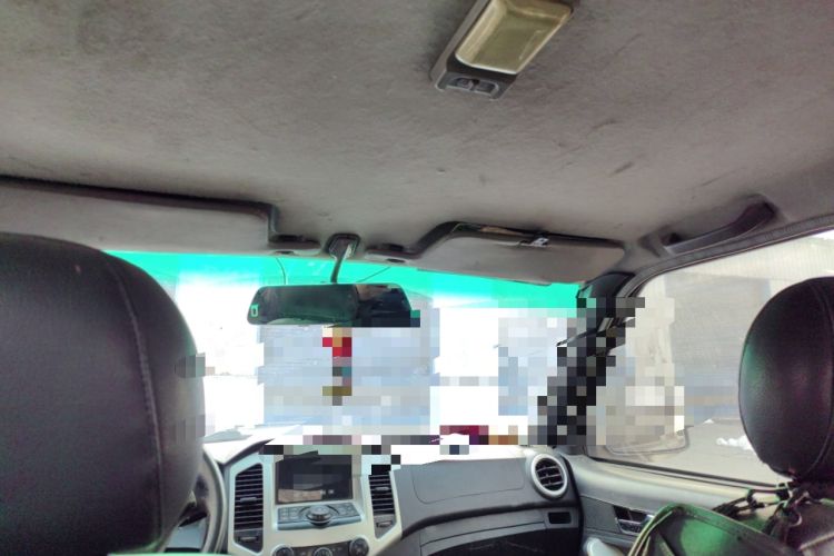 Used Foday Lion F16 2017 2.8T Diesel Two-Wheel-Drive Advanced Version China V Emission Standard Long Body 4B28V16 Headliner