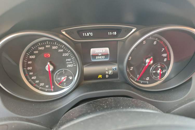 Used Mercedes-Benz GLA 2017 GLA 200 Fashion Model