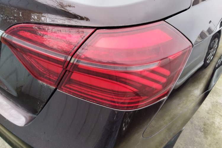 Used Geely Auto Emgrand 2018 1.5L Manual Luxury Model Right Rear Taillight