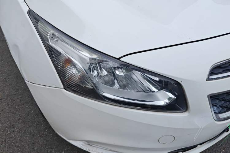 Used Chevrolet Cruze 2015 1.5L Classic SE MT