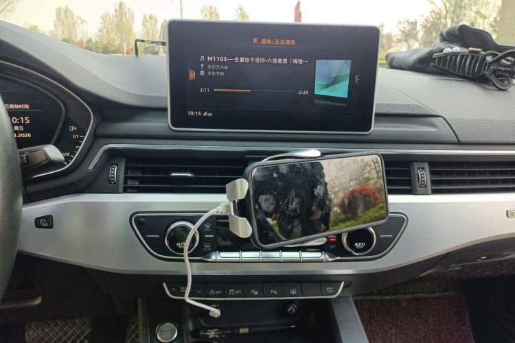 Used Audi A4L 2019 45 TFSI quattro Sport model China VI standard