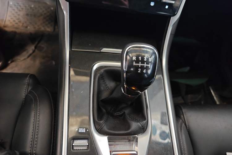 Used CHANGAN CS75 2019 280T Manual Million Edition China VI Gear Lever