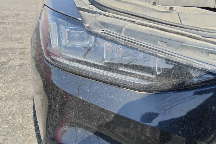 Used Wey VV6 2021 2.0T Two-Wheel Drive Smart Protection+
