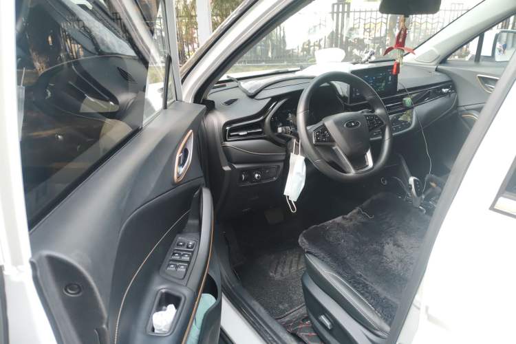 Used JAC Group iEVS4 2019 Luxury Smart Connectivity Model
