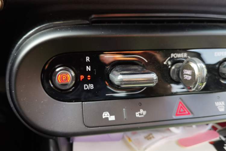 Used MINI Electric MINI COOPER 2024 452km COOPER SE Artist