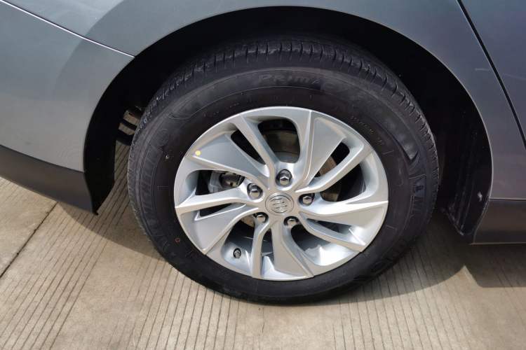 Used Buick Velite 6 2022 Plug-in Hybrid Connected Fashion Model Right Rear Wheel Hub