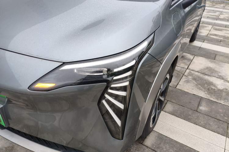 Used AION Y 2023 Plus 510 Smart Edition