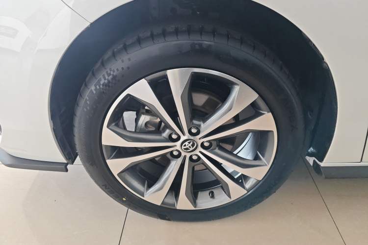 Used Toyota Granvia 2024 2.5L Hybrid Comfort Edition