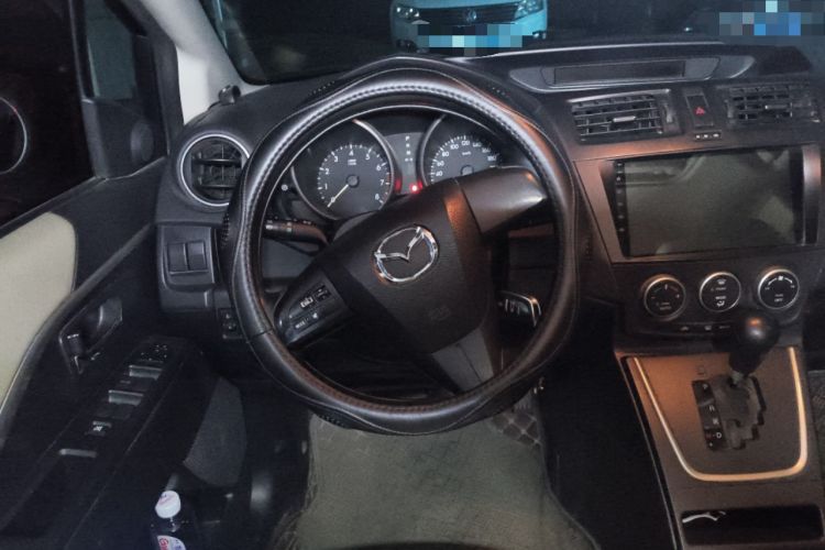 Used Mazda 5 2011 2.0L Automatic Comfort Edition
