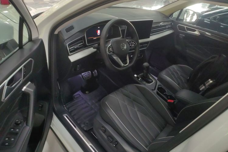 Used Volkswagen Tiguan L 2023 Restyled 330TSI Automatic Two-Wheel Drive R-Line Enhanced Comfort Version Driver Seat