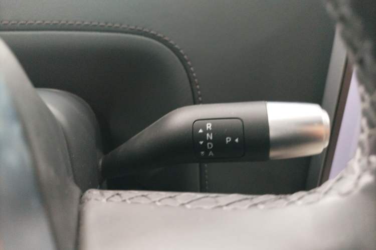 Used Li Auto L8 2023 Pro Model
