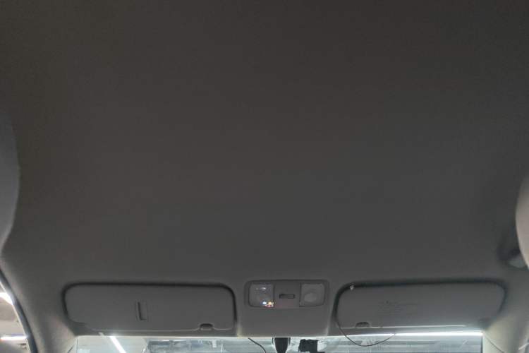 Used Hyundai Verna (older generation) 2016 1.4L Manual Smart GLS Trim