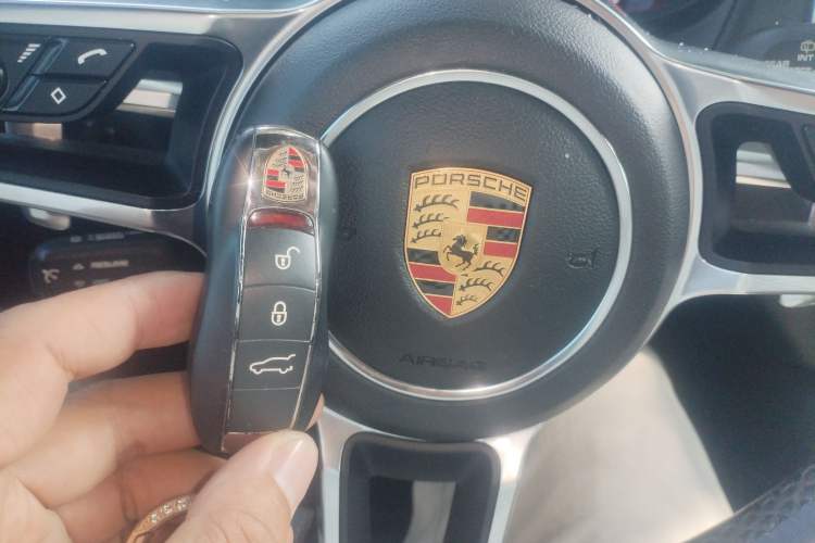 Used Porsche Macan 2017 Macan 2.0T
