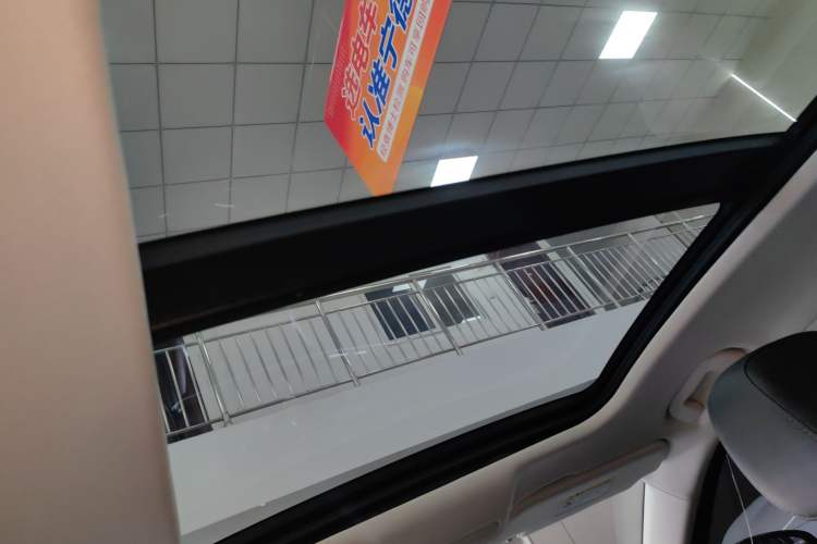 Used Hongqi H5 2022 Classic Model 1.8T Automatic Smart Connect Flagship Edition
