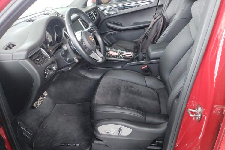 Used Porsche Macan 2017 Macan S 3.0T Left Front Seat