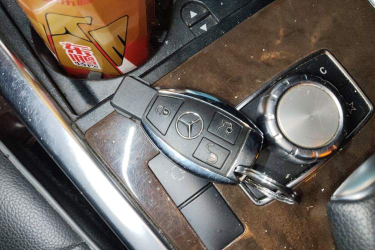 Used Mercedes-Benz E-Class 2015 E 200 L
