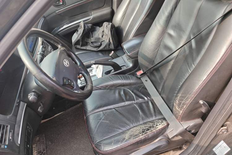 Used Hyundai NF 2006 2.0L Automatic Luxury Edition
