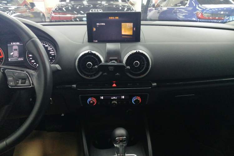 Used Audi A3 2019 Sportback 35 TFSI Fashion Edition China V