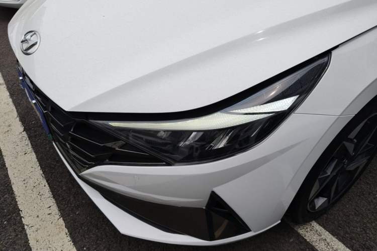 Used Hyundai Elantra 2021 1.5L CVT LUX Prestige Edition Left Front Headlight